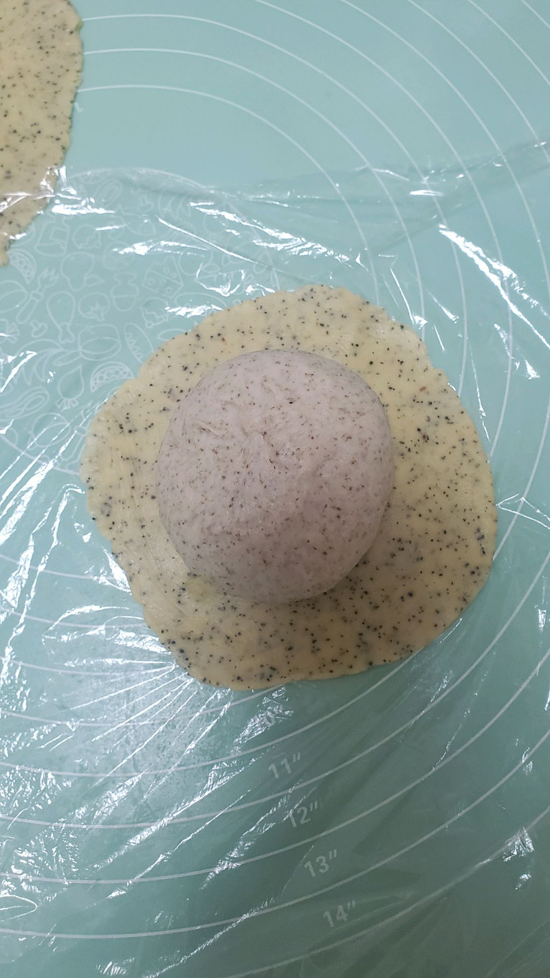 红茶菠萝包