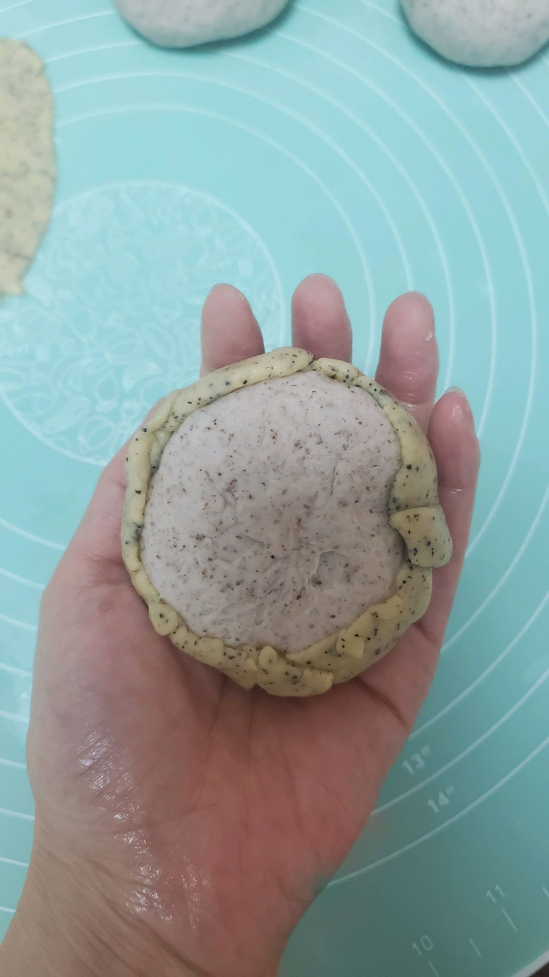 红茶菠萝包