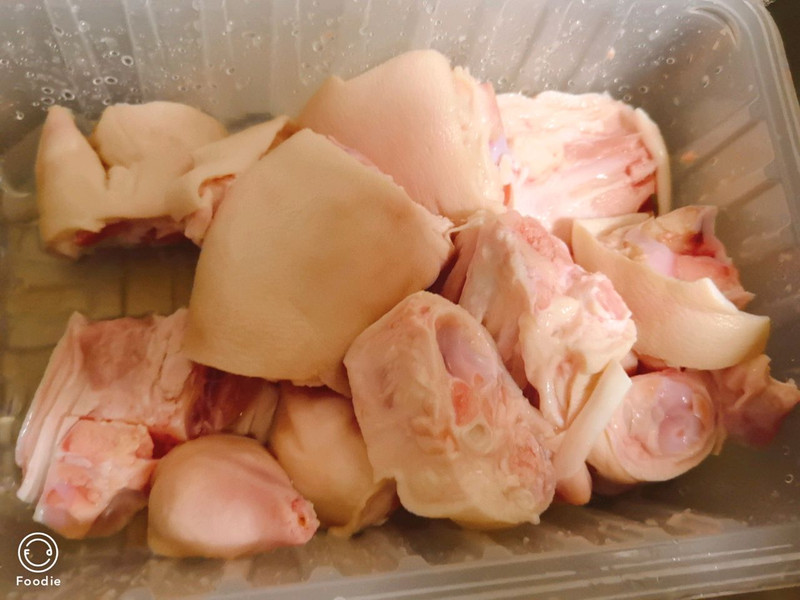 黄豆焖猪蹄