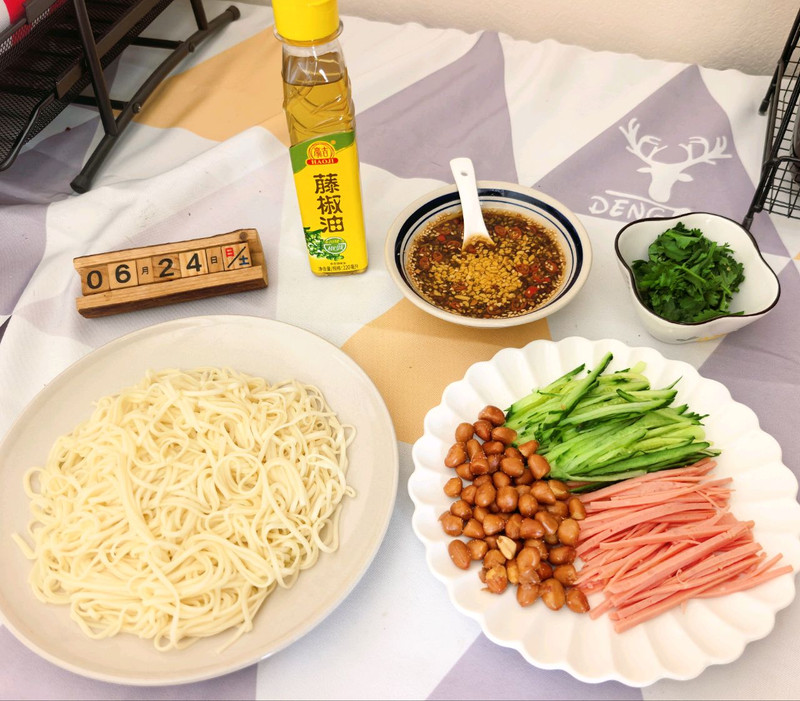 清爽夏日凉面