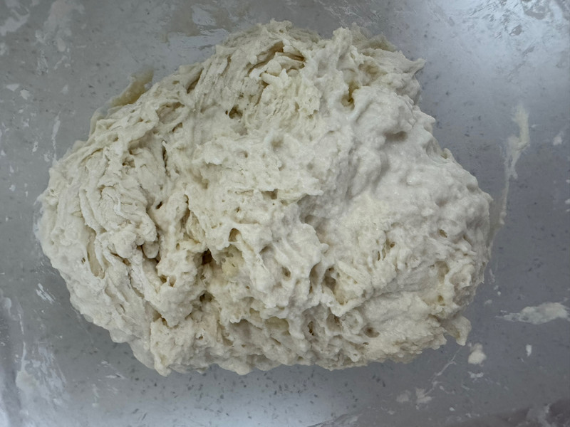 又香又软的免揉土豆腊肠面包