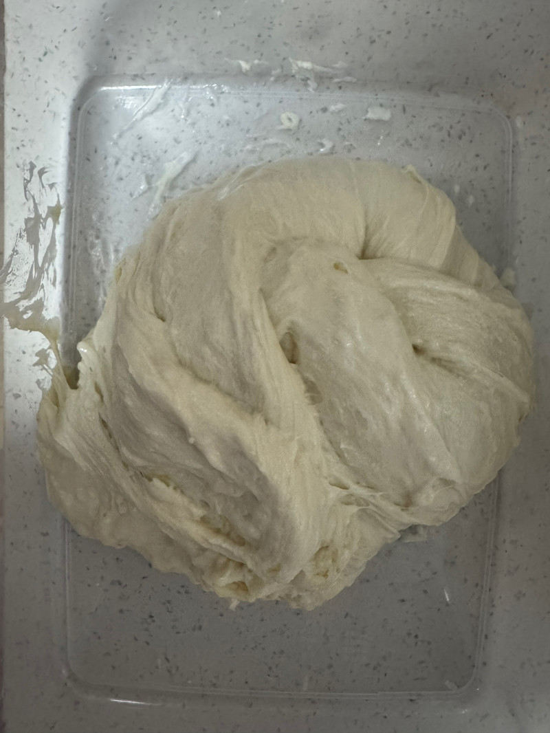 又香又软的免揉土豆腊肠面包