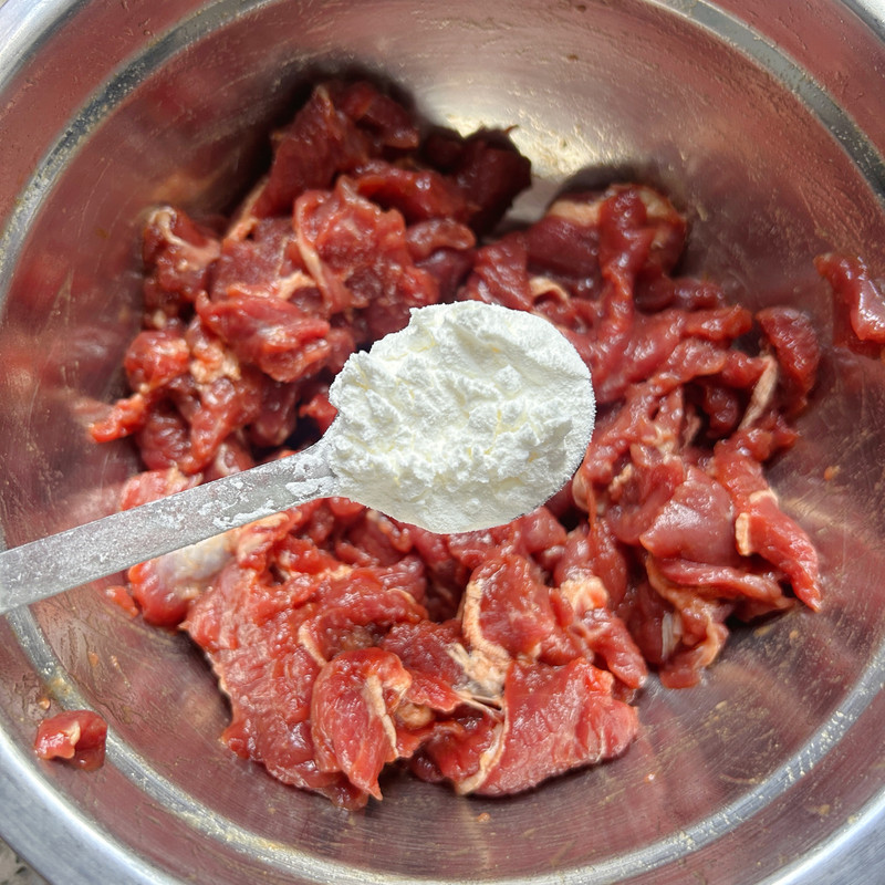 酸菜牛肉