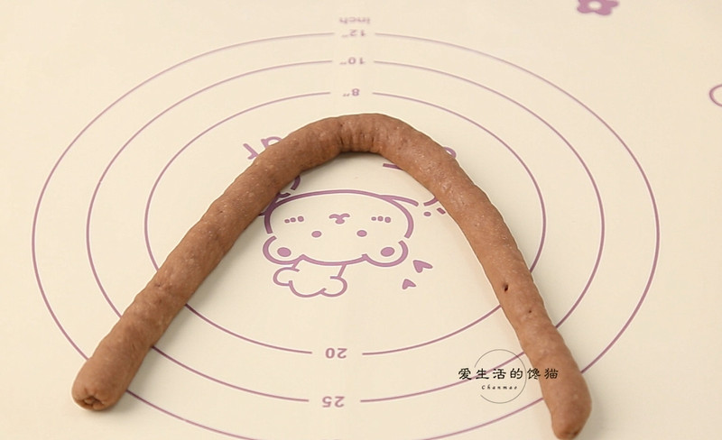 爱心酥粒巧克力面包