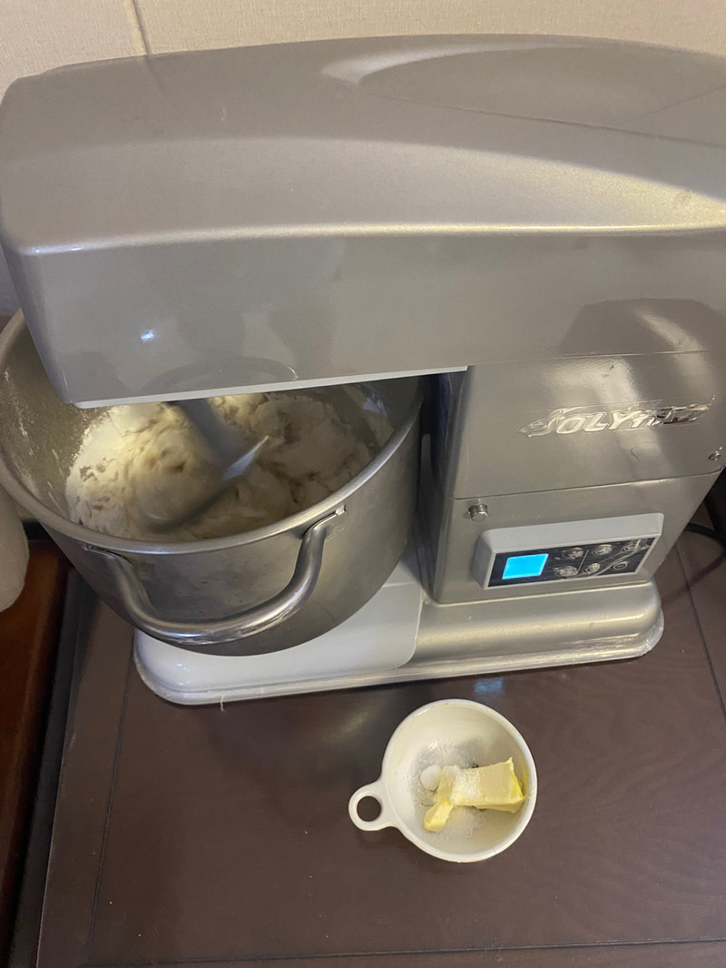 一口爆汁—德肠芥末籽碱水包