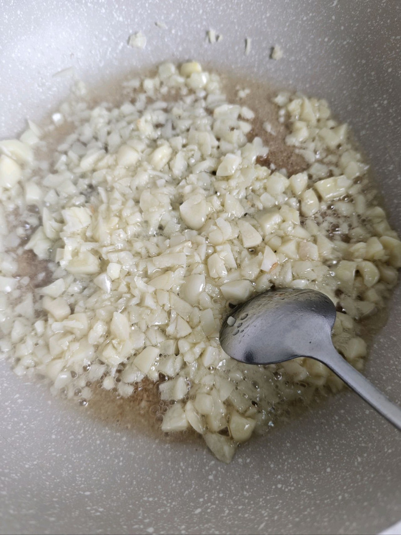 蒜蓉生蚝蒸粉丝