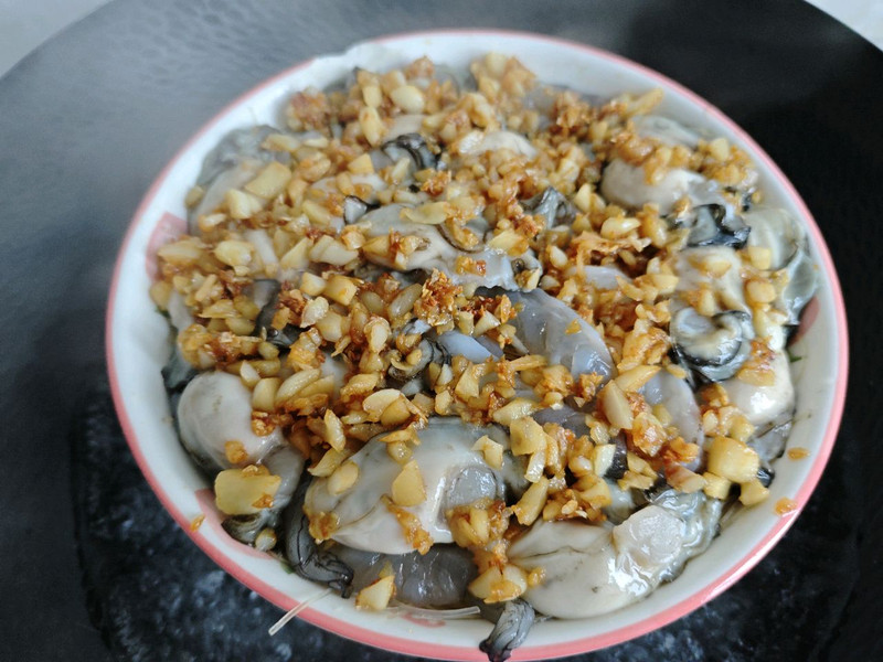 蒜蓉生蚝蒸粉丝