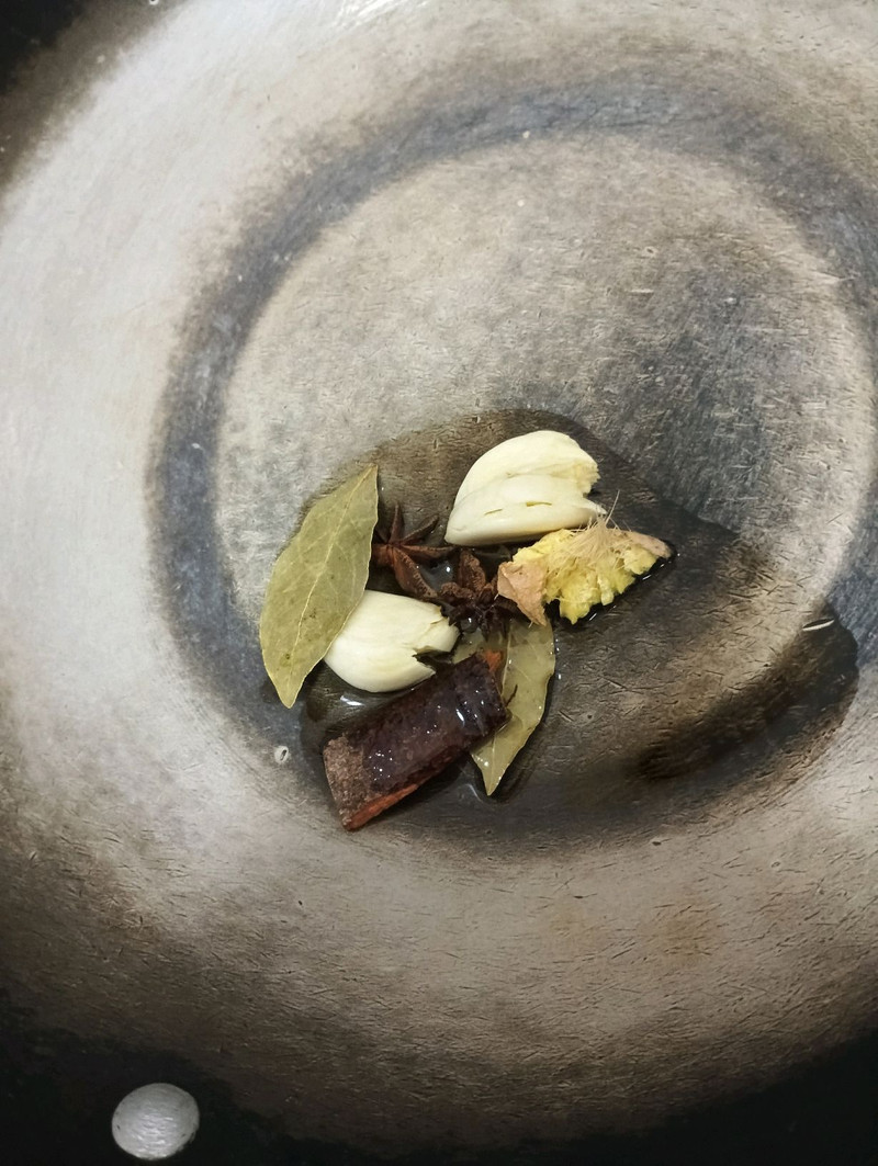 卤鸡腿