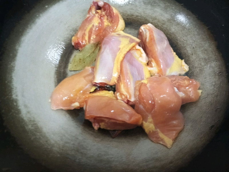 卤鸡腿