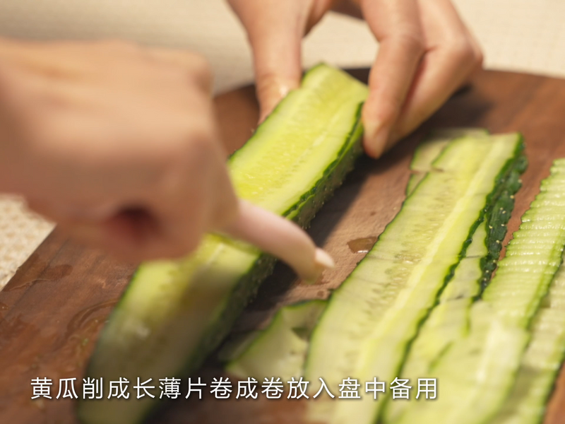 这道蒜泥白肉谁还没吃过？清爽不腻真的很下饭~