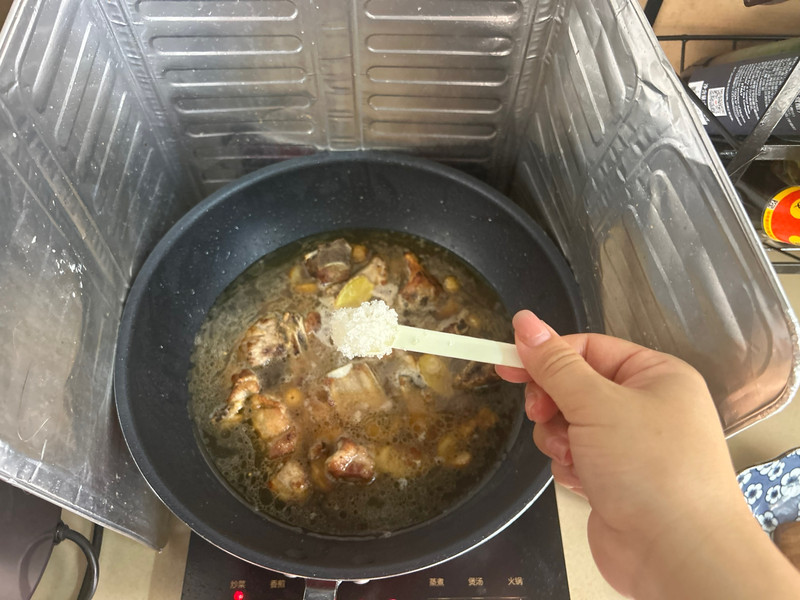 夏日限定：开胃的黄皮焖排骨