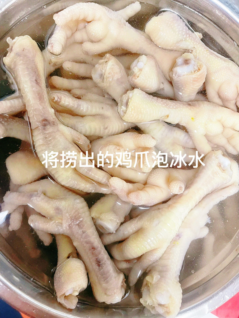 低脂酸辣小零食！柠檬泡椒鸡爪