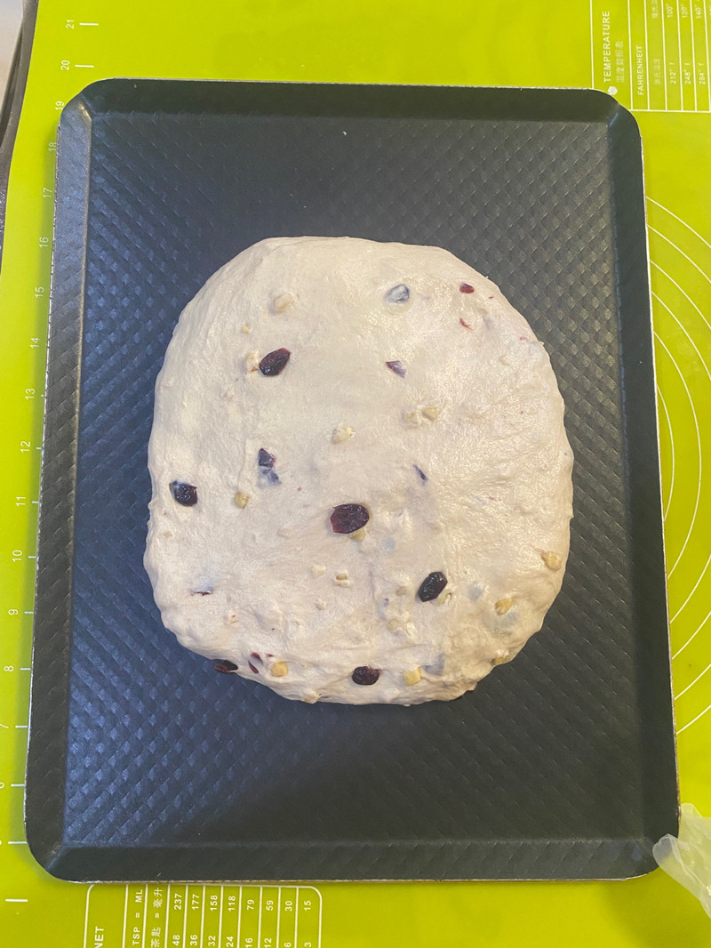蔓越莓青稞软欧面包—蓬松暄软，低脂健康！