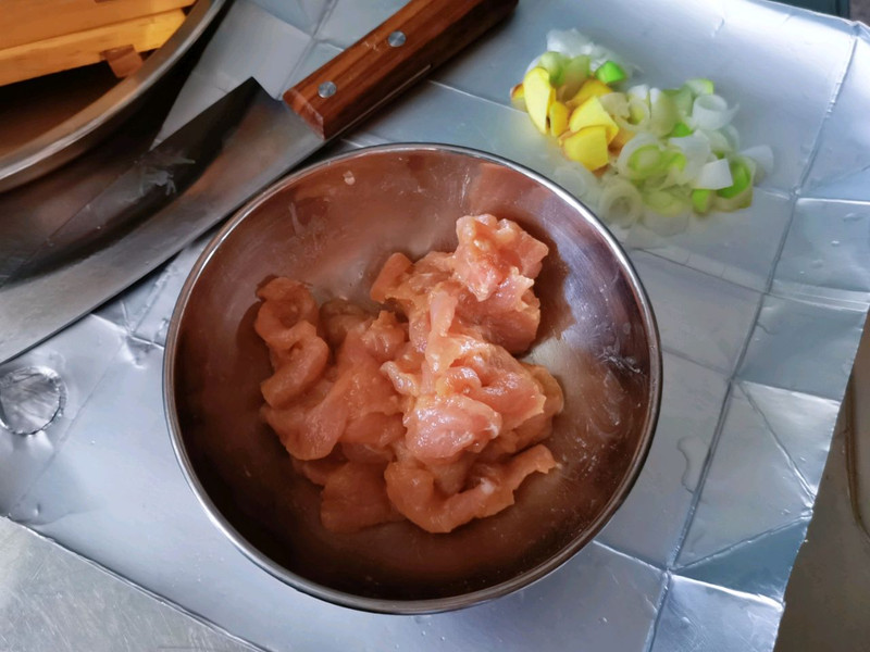 丝瓜豆腐瘦肉汤