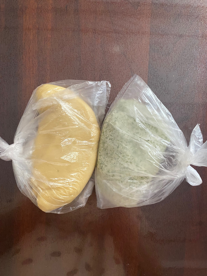双酥海苔腰果月饼—酥到掉渣，好吃停不下来！