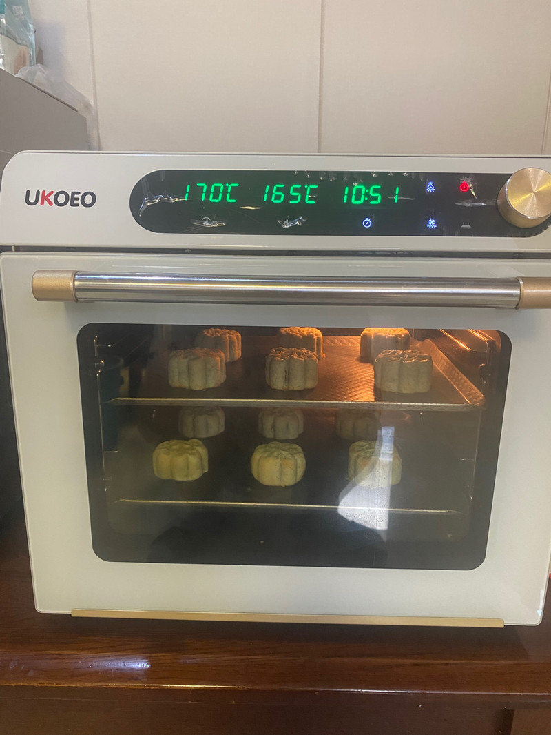 双酥海苔腰果月饼—酥到掉渣，好吃停不下来！