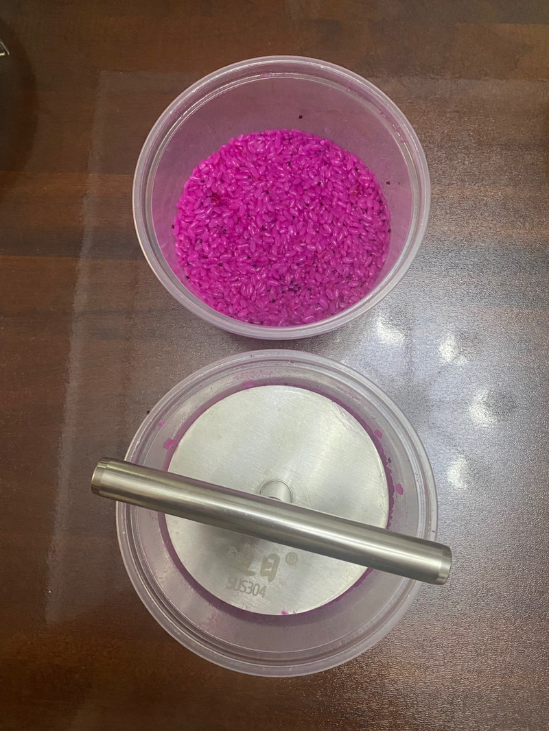 火龙果甜蜜酒—色泽鲜亮，口感清甜！