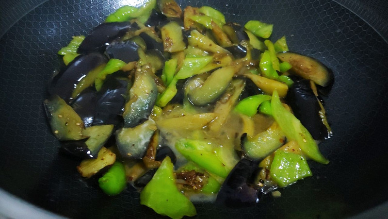 蒜辣豆豉烧茄子