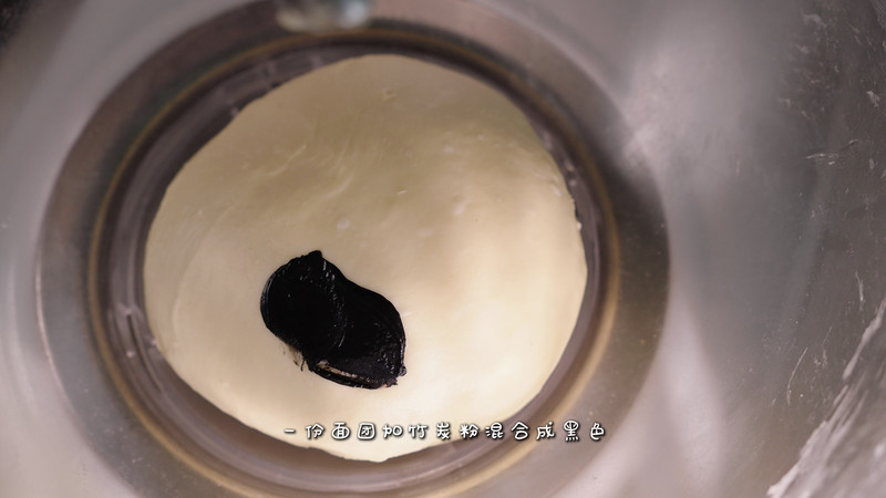 荷叶莲子紫米养生面包