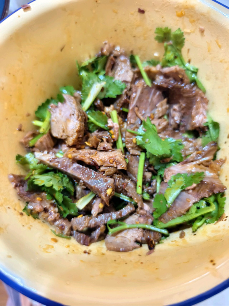 香菜拌牛肉