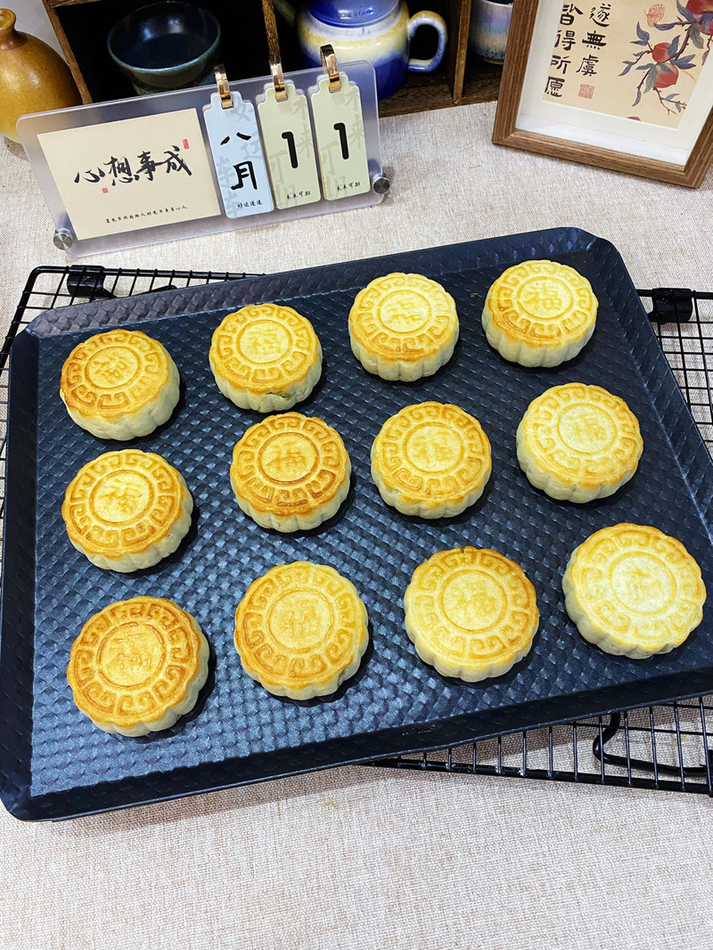 京式月饼（抹茶蜜豆味）—外皮酥脆，清香可口！