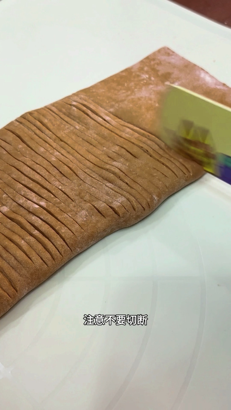 家庭版免揉面！露思同款红糖肉松花卷，超简单！