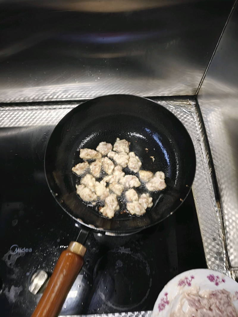 酸甜开胃 外酥里嫩～菠萝咕咾肉