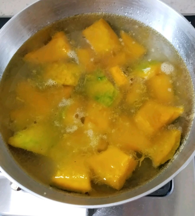 奶油南瓜蘑菇汤