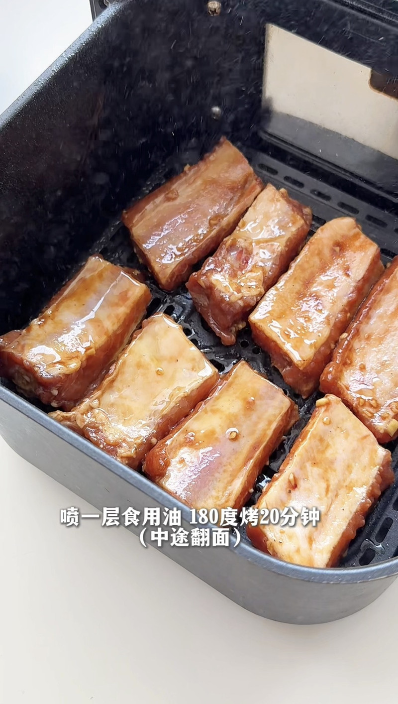 蒜香椒盐排骨