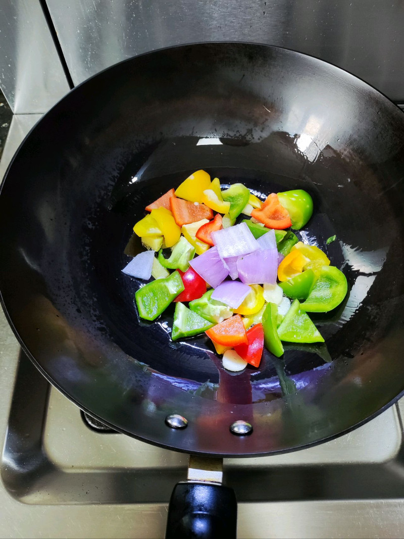 墨鱼炒菜椒