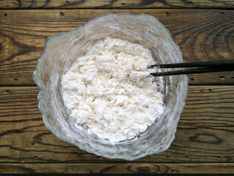 山东人的专属干粮——季节限定的蠽蟟螝豆橛子披萨