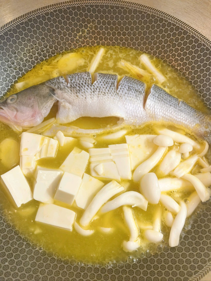 酸汤柠檬鱼
