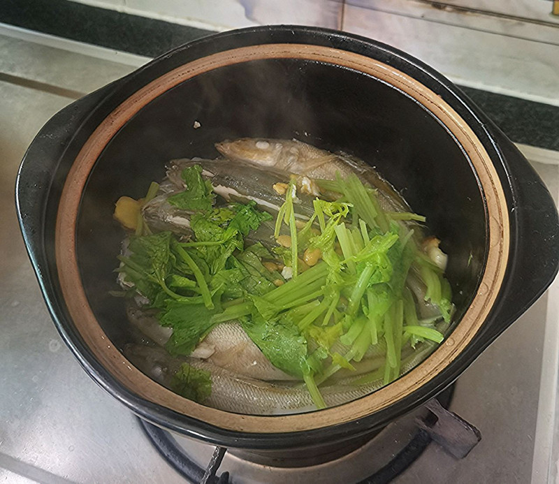 潮汕豆酱咸鱼煲-原汁原味