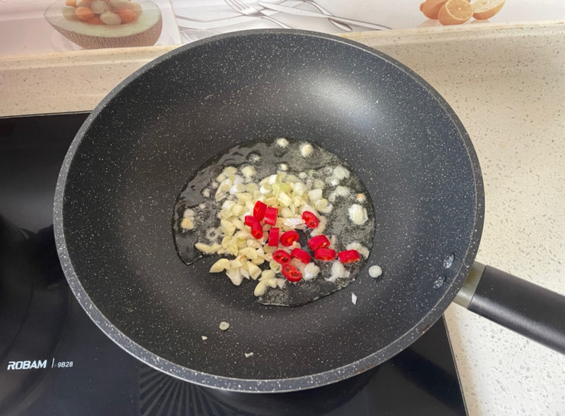 丝瓜炒油条
