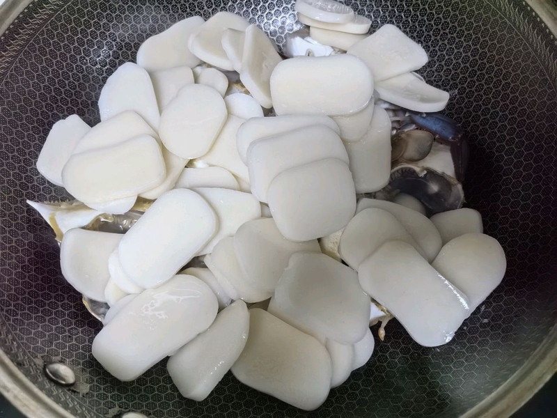 梭子蟹炒年糕