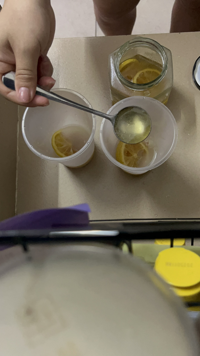 夏日限定：荔枝柠檬蜂蜜雪碧饮