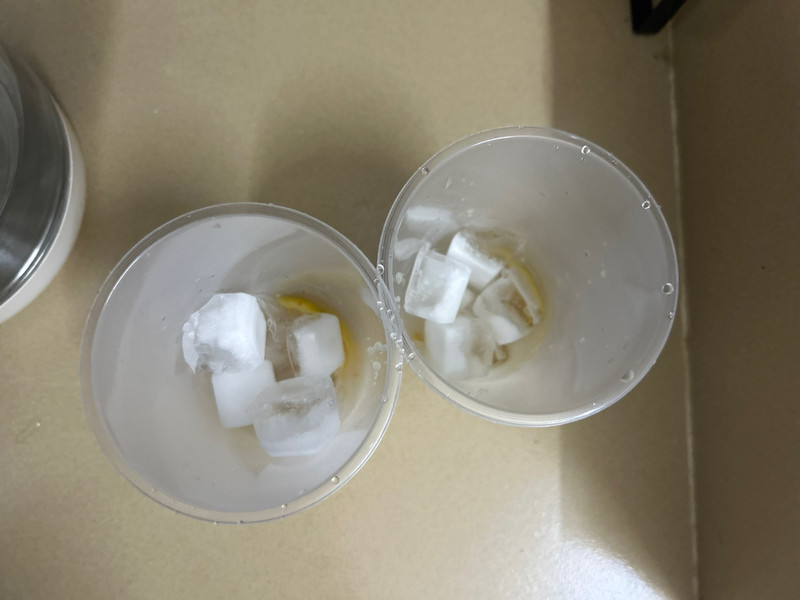 夏日限定：荔枝柠檬蜂蜜雪碧饮
