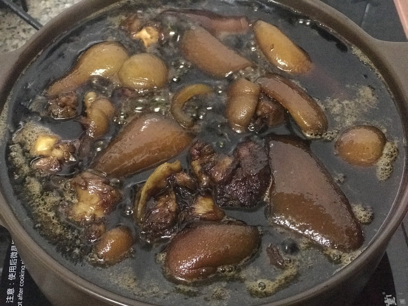 月子食谱 驱寒暖胃 猪脚姜醋