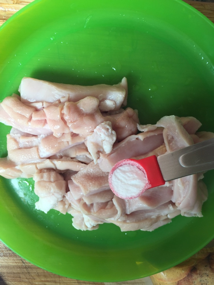 酸萝卜炒猪肚（肚尖）-让猪肚爽脆的秘诀