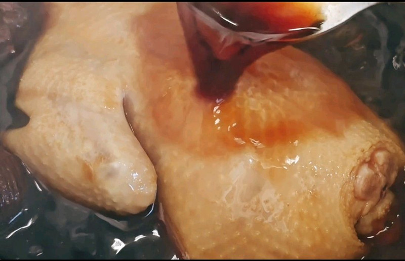 酱油乳鸽