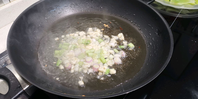 【素炒双萃】素食莴笋胡萝卜