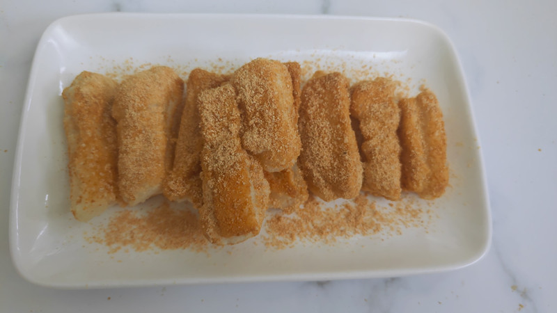 秒胜川菜馆的红糖糍粑
