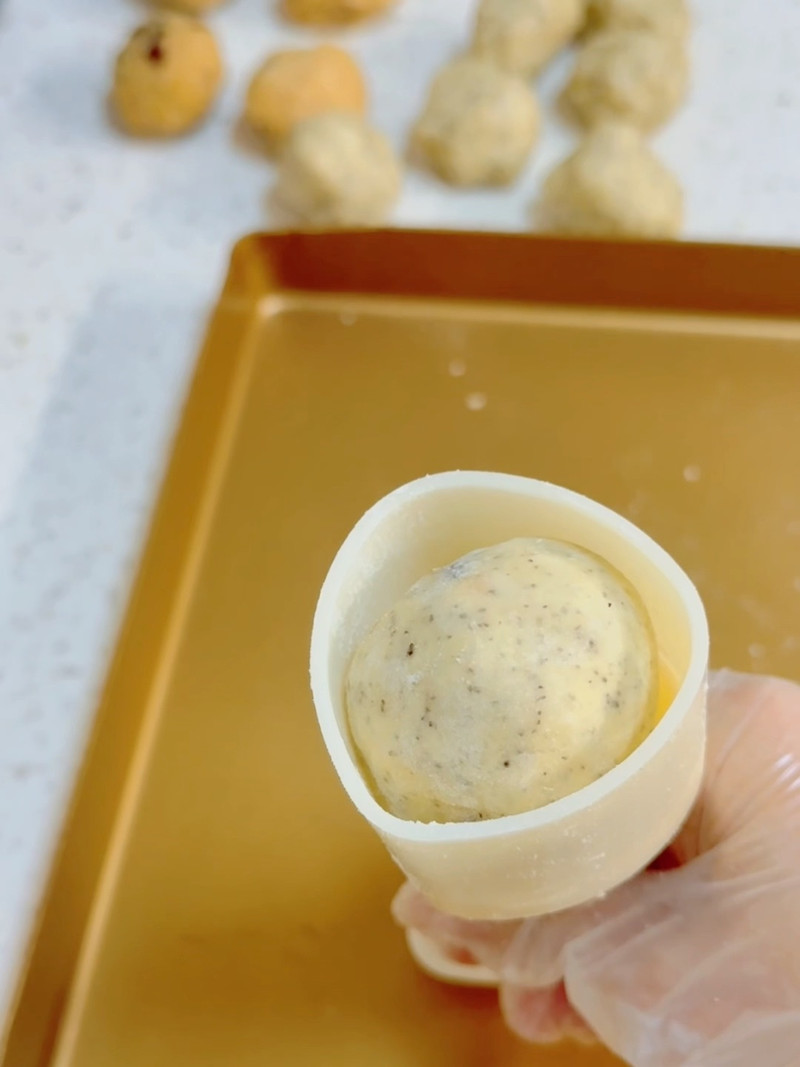 伯爵红茶奶酥椰蓉月饼