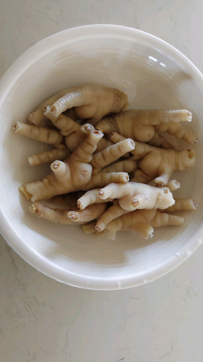 蒜香卤鸡爪