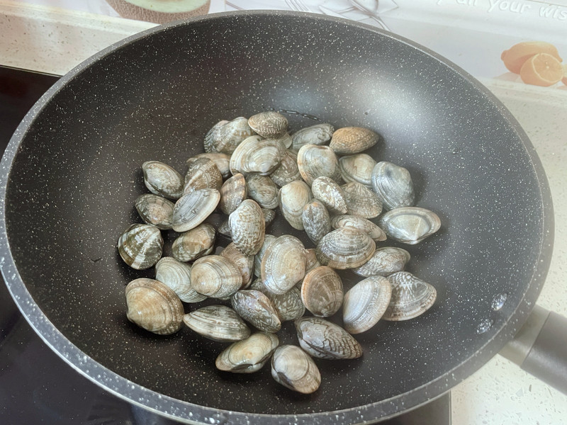 丝瓜炒花甲