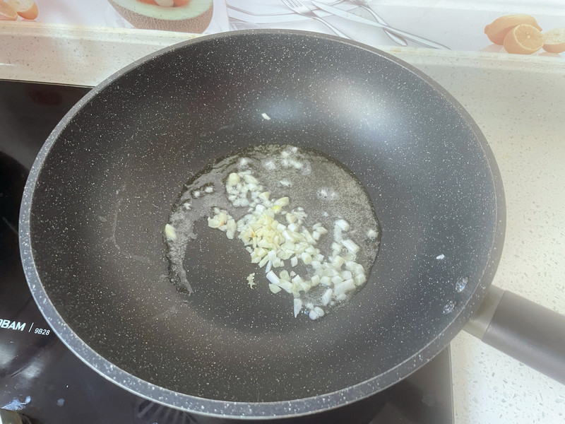 丝瓜炒花甲