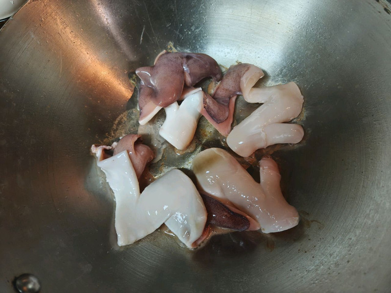 烤鱿鱼串