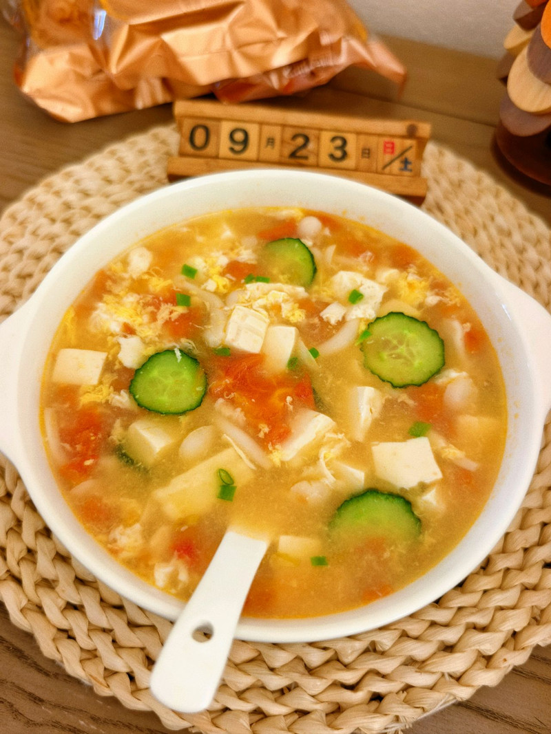 番茄菌菇豆腐汤