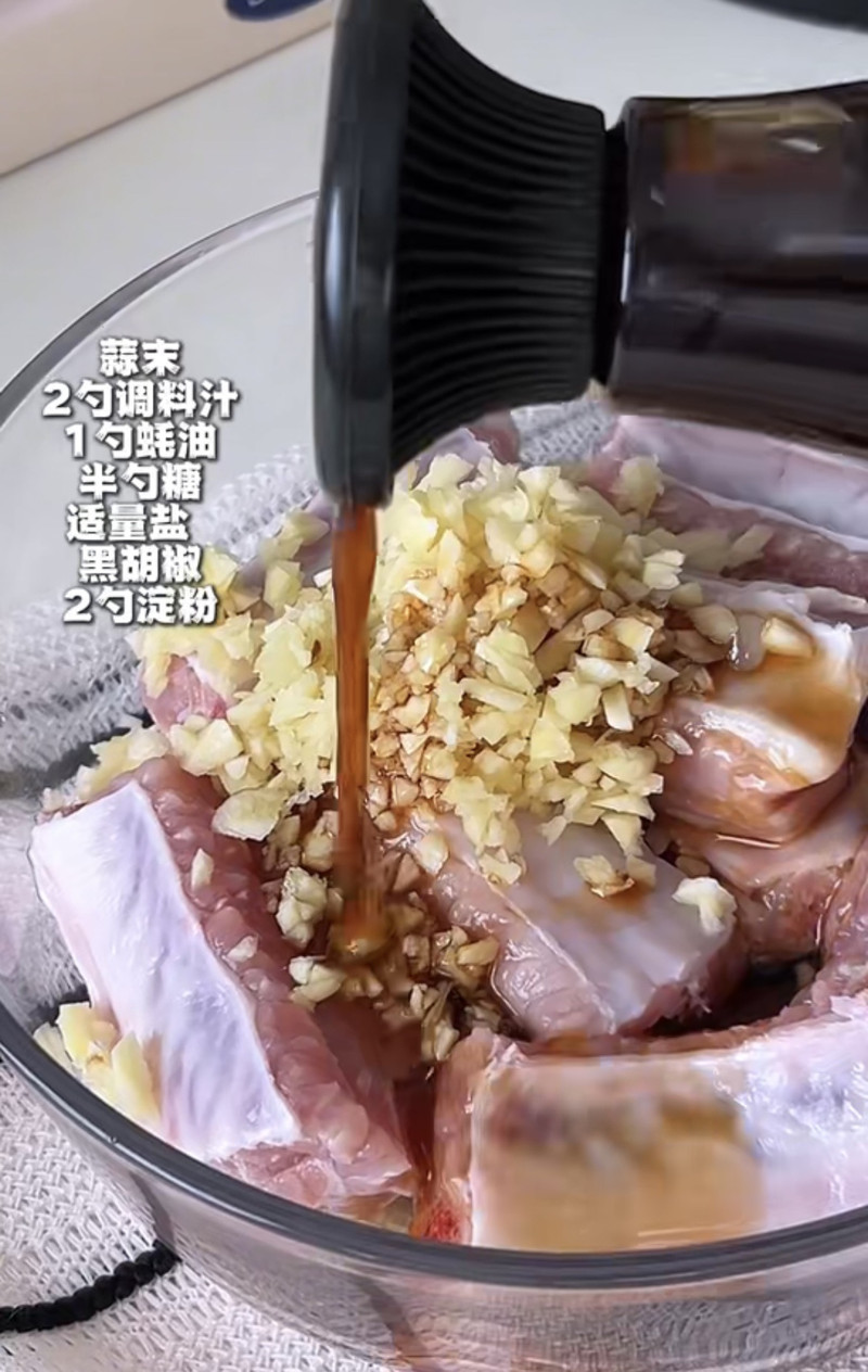 蒜香烤排骨