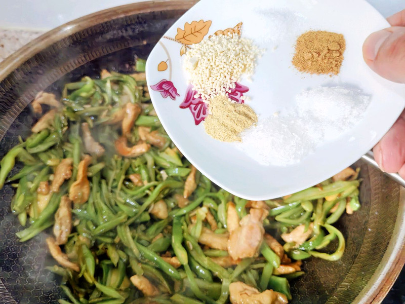 芸豆丝炒肉丝